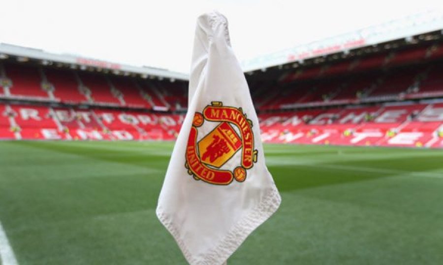 Manchester United do t’i largojë 250 persona nga puna 