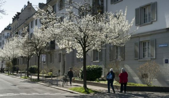 “Nuk mund të bëj miq”, pse Zvicra është më pak e popullarizuar me banorët e huaj?