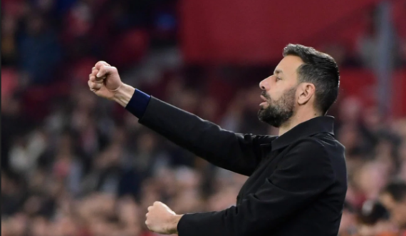 Nistelrooy bëhet asistent i Ten Hag te Man Utd