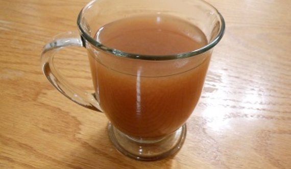 Receta për super pijen që shkrin dhjamin në bel