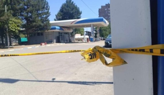 Mbyllen dy pompa derivatesh të “NIS petrol” në Veri