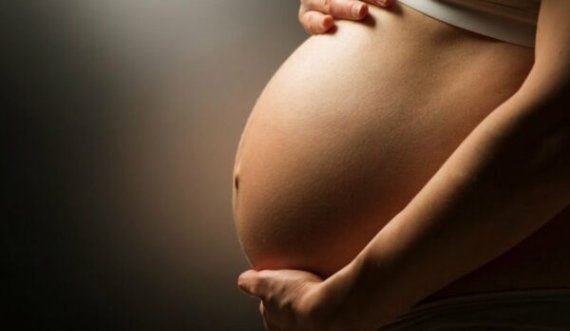Kujdes! Valët e të nxehtit rrisin rrezikun e lindjes së parakohshme