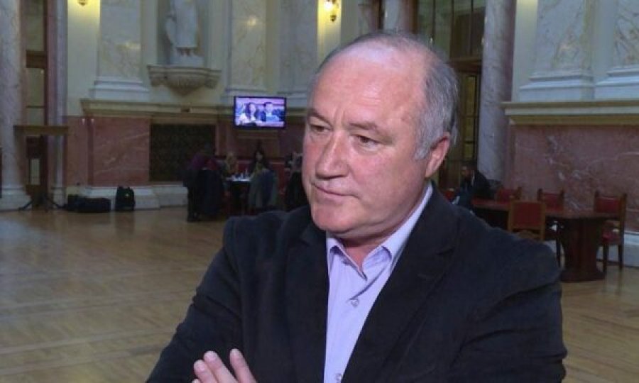 Ish-drejtori i Agjencisë së Sigurisë Ushtarake serbe për vrasjen e policit: Daçiq e di se nuk është terrorizëm, po largon vëmendjen