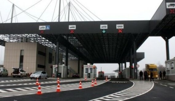 Pritjet deri në një orë te Dheu i Bardhë për të hyrë në Kosovë