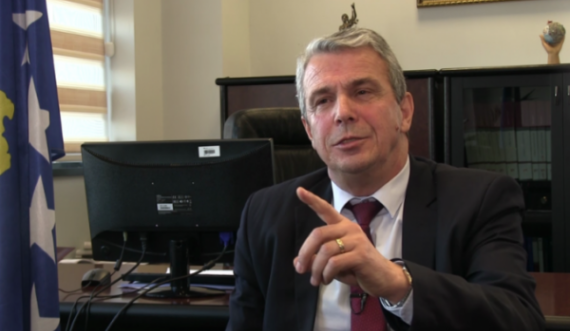 Ish-kryetari i Apelit për Albulena Haxhiun: Më shumë po deklarohet si militante e VV-së se si ministre e Drejtësisë