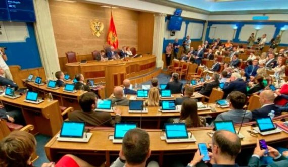 Kryeministri i Malit të Zi propozon hyrjen e partive proruse në qeveri