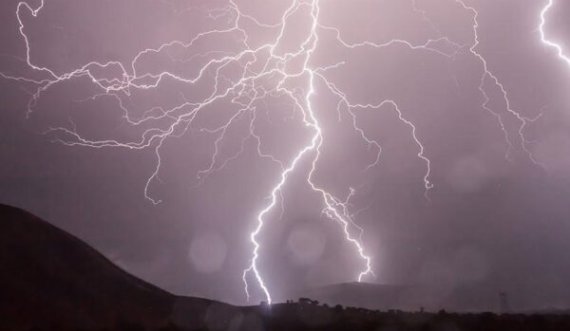 Moti sot me rënie të temperaturave,  priten edhe rrebeshe shiu