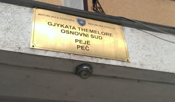 Nga një muaj paraburgim ndaj pesë të dyshuarve për dallavere me patentë shoferë, arrest shtëpiak për të gjashtën