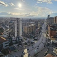 Konfiskohen dy armë në Prishtinë