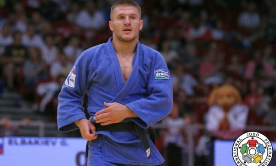 Akil Gjakova siguron gjysmëfinalen e Grand Slamit në Paris