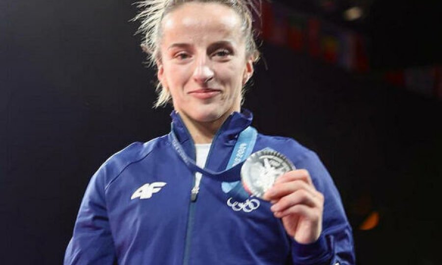 Distria Krasniqi është kampione e Evropës në xhudo