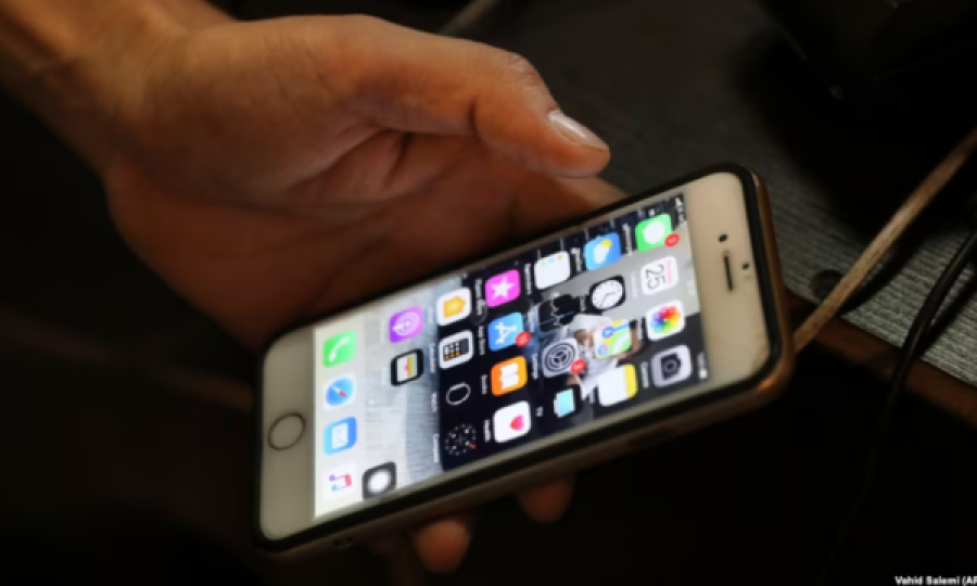 Sinjalet që ju paralajmërojnë se telefonit tuaj po i vjen fundi