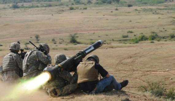 Miliarda për armët që vrasin paqen, shpenzimet ushtarake në botë prekin një rekord të ri