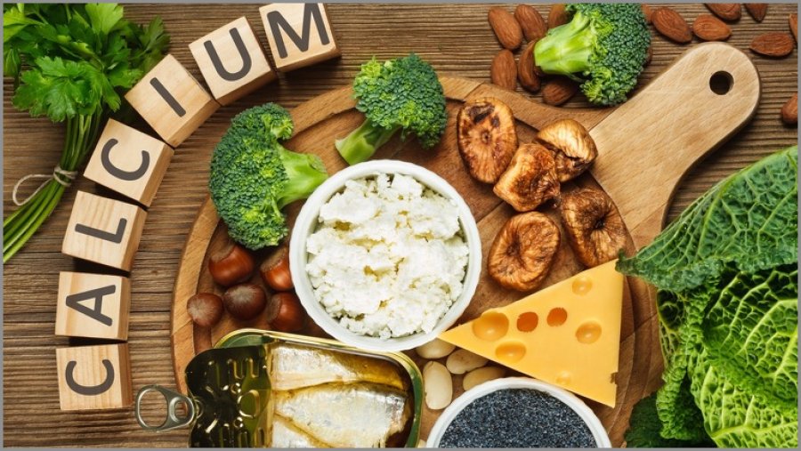 6 burime të kalciumit për ata që nuk u pëlqen qumështi