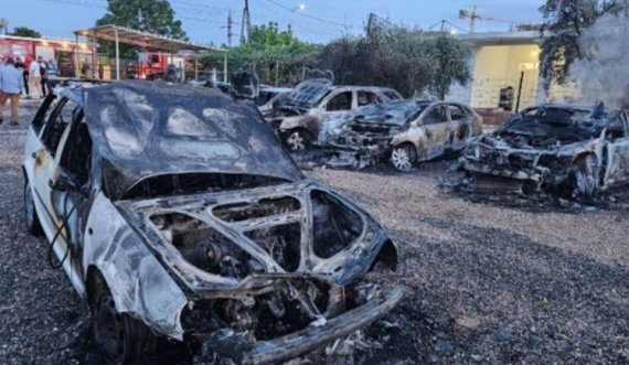 Arrestohet një person pasi dogji 6 automjete në biznesin me qera