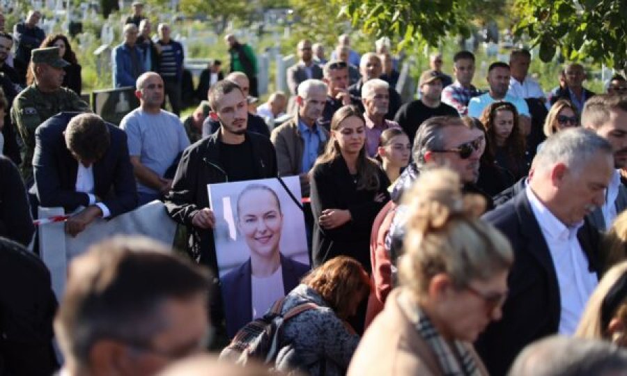 Bashkëshorti e pranon se ishte përgjegjës për vrasjen e Shqiponjës, tregon në gjykatë versionin e tij të ngjarjes