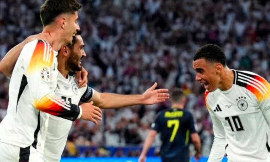 Gjermania shtyn stërvitjen, shkaku i mushkonjave