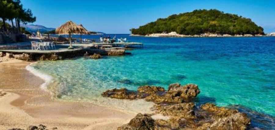 21 mijë vizitorë nga Zvicra kanë hyrë në Shqipëri gjatë 5 muajve të parë të këtij viti