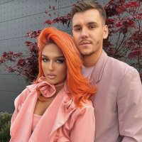 Pse një pjesë e madhe e këngëtareve shqiptarë po i vjedhin këngët nga muzika turke?