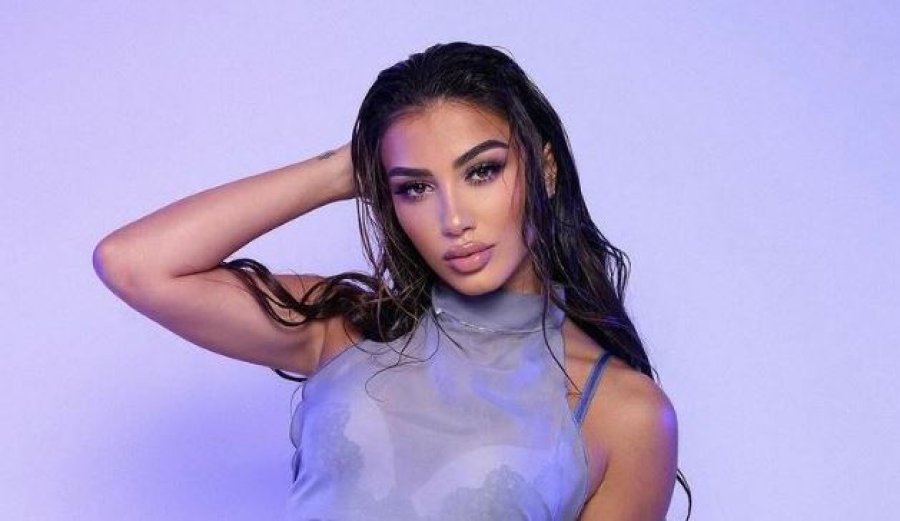 Melinda Ademi publikon këngën e re 