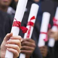 Arsimi në kosovar, fabrikë diplomash që po varros dijen