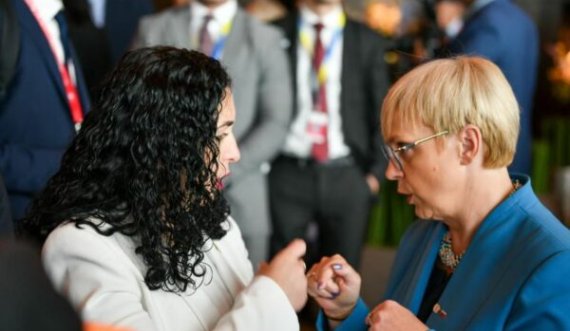Vjosa Osmani takohet me Pirc: Kosova është krenare për partneritetin e saj të gjatë me Slloveninë