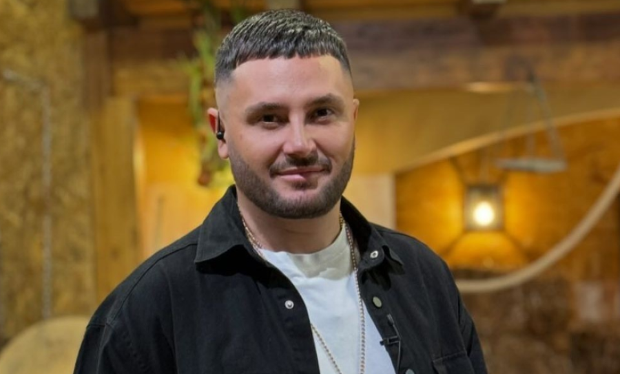 “Veç ti m’i bon dritë errësinat e shpirtit”, Bes Kallaku emocionon me fjalët për këtë person