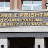 Zgjatet orari i shërbimeve komunale