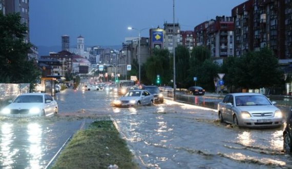 Mustafa: Prishtina  është i vetmi vend në rajon dhe në botë që vershohet pa lumë