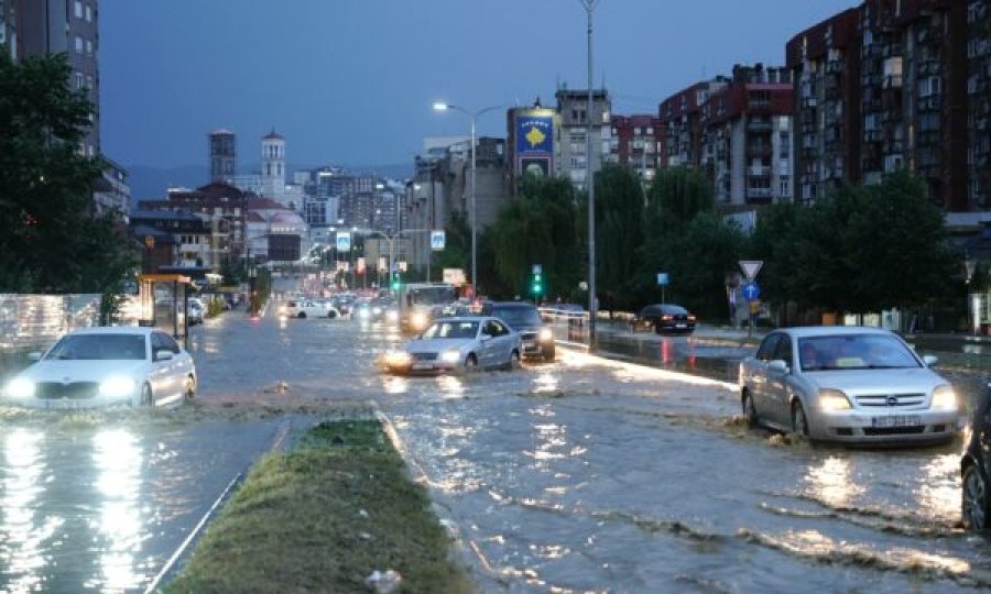 Mustafa: Prishtina është i vetmi vend në rajon dhe në botë që vershohet pa lumë