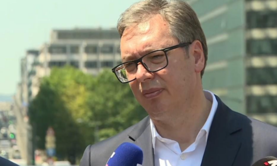 Presidenti serb e luan të fortin para takimeve në Bruksel: Kurti do të bërtas dhe bëjë drama derisa t’i them ndalu