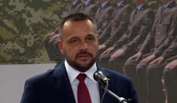 Diplomimi i kadetëve të FSK-së, Maqedonci: S’është e lehtë pesha e uniformës që bartni