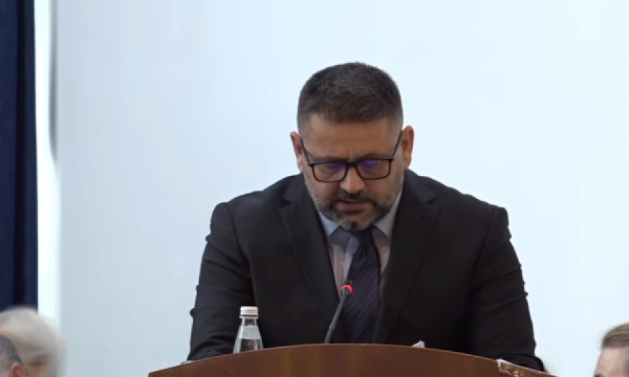 Berisha akuzon pushtetin për një projektligj: Po doni me eliminu presidenten prej krejt këtyre kompetencave