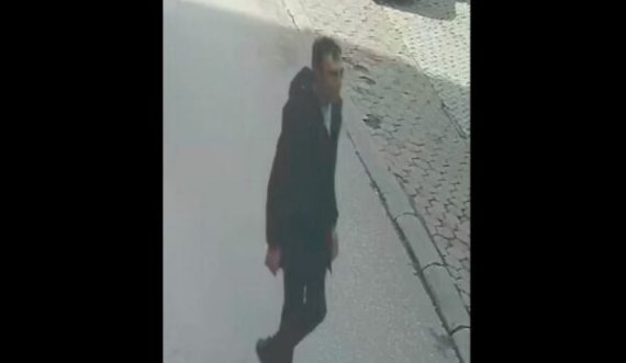 Policia kërkon ndihmën e qytetarëve për identifikimin dhe vendodhjen e këtij personi