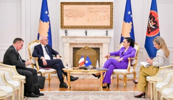 Osmani takohet me ambasadorin francez, flasin për zhvillimet e fundit dhe anëtarësimin në organizata ndërkombëtare