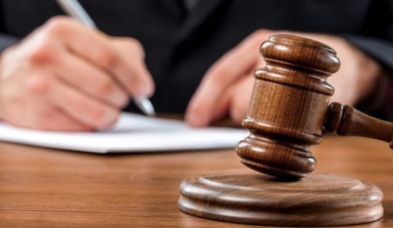 Gjyqtarët dhe prokurorët e korruptuar  kanë hisen në bllokimin e Ligjit Vetting së bashku me mafio politikën dhe nëntokën e krimit të organizuar