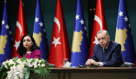 Osmani në Turqi për Forumin Diplomatik të Antalisë, do të jetë folëse në panelin kryesor të liderëve