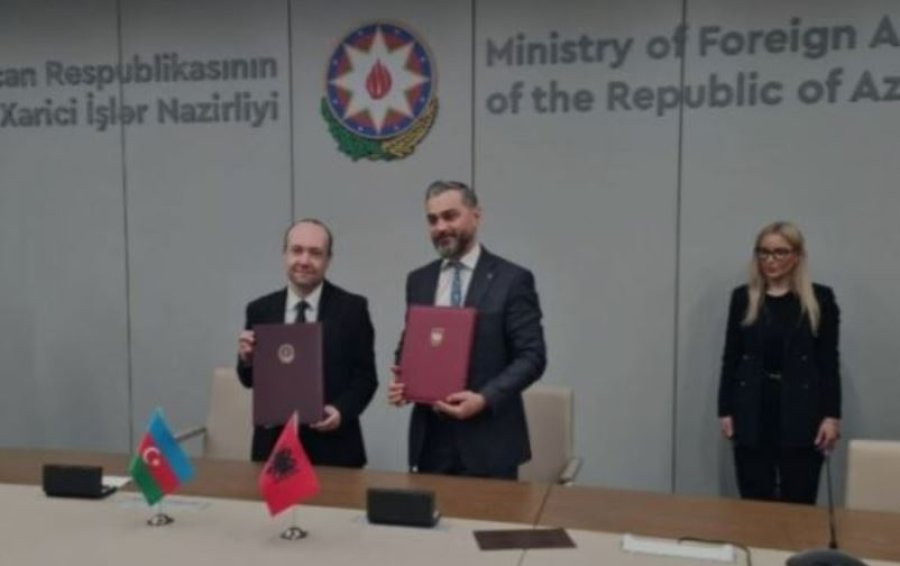 Shqipëria dhe Azrebajxhani nënshkruajnë marrëveshjen për heqjen e vizave