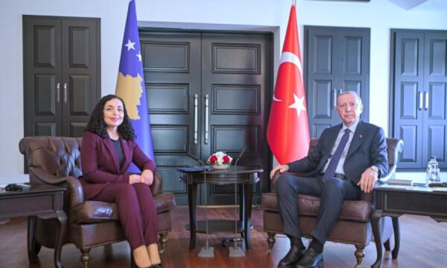 Osmani takohet me Erdoganin në Turqi: Faleminderit president për miqësinë, përkushtimin dhe mbështetjen për Kosovën