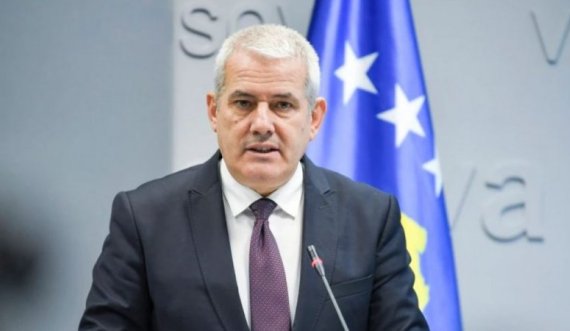 Ministri Sveçla reagon pasi Rusia lëshoi urdhërarrest për tre zyrtarë policorë të Kosovës 