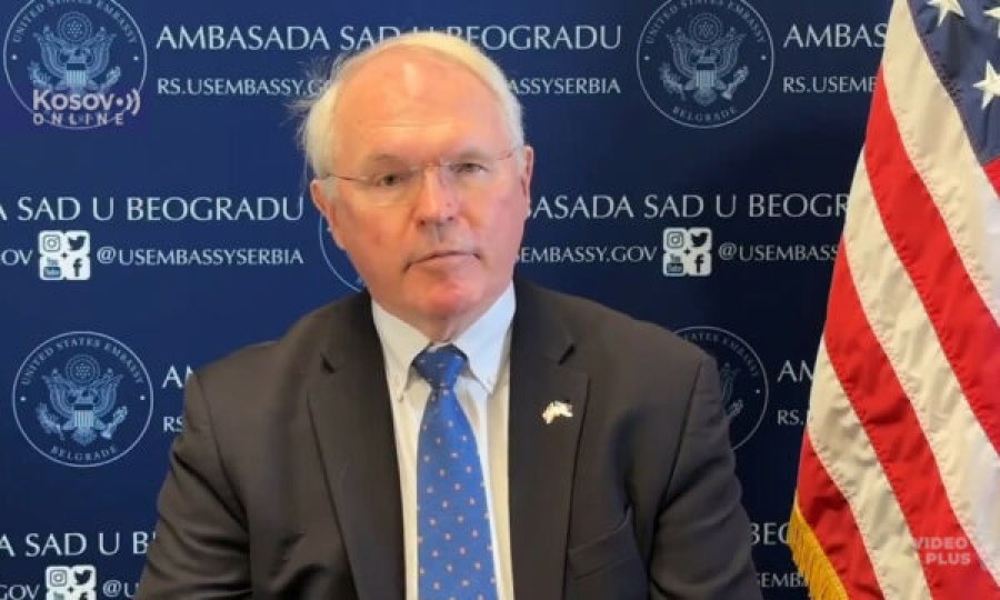 Hill:  Serbia është shumë më afër NATO-s sesa Kosova