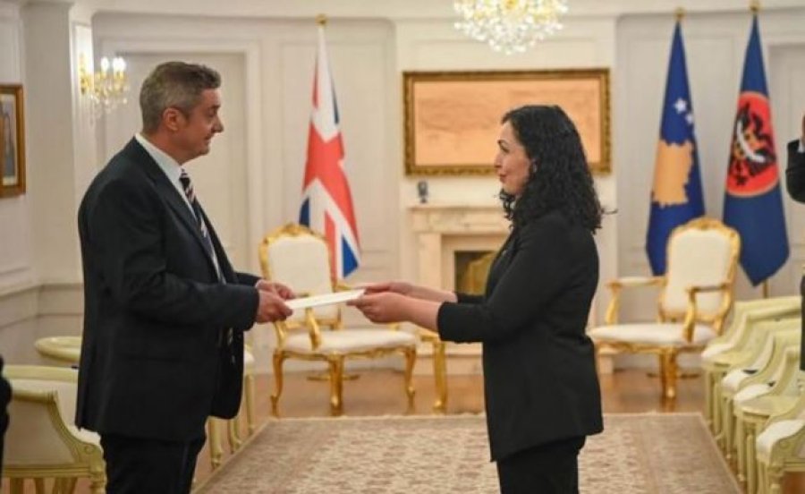 Osmani ka pranuar letrat kredenciale nga ambasadori i ri i Mbretërisë së Bashkuar