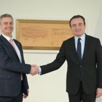 Hargreaves ka takuar kryeministrin në detyrë Albin Kurti