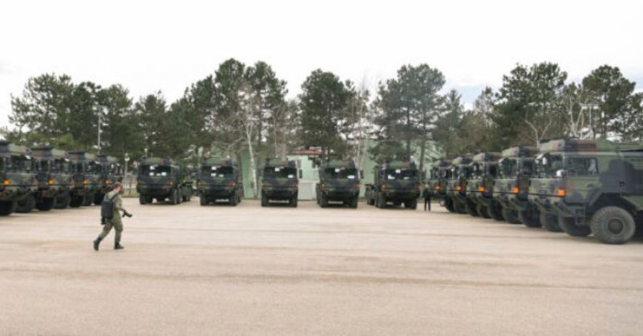 FSK furnizohet me 15 kamionë ushtarakë të prodhimit gjerman 