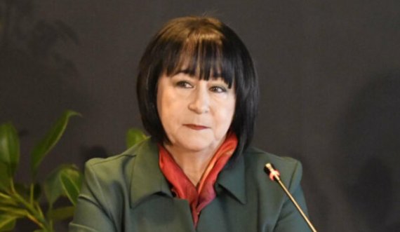 Kandidatja për presidente të RMV sulmon NATO-n: BeH është shtet i papërfunduar, çfarë është zgjidhur për çështjen Prishtinë-Beograd-RS?