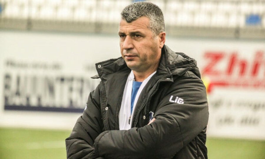 Batatina pajiset me licencën UEFA Pro