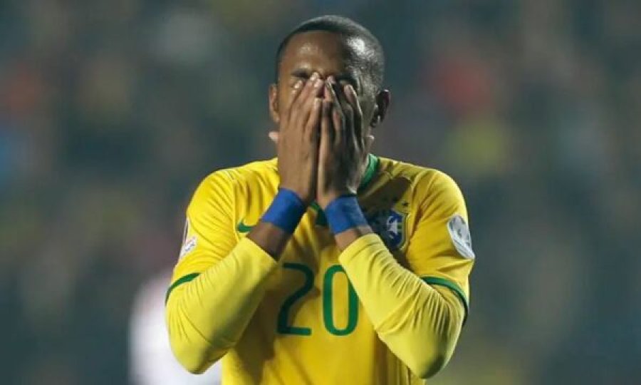 E dhunoi shqiptaren, futbollisti brazilian  Robinho dënohet me 9 vjet burg