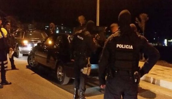 Tentoi t’i shpëtonte policisë, plagoset trafikanti i kokainës në Tiranë