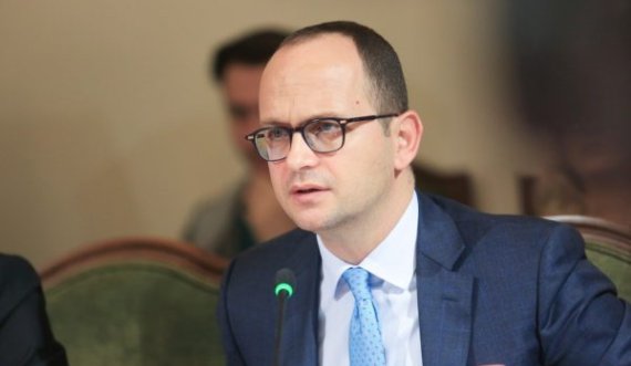 Bushati i reagon Aleksandër Vuçiqit: Paralajmërimi për largim nga KiE nëse pranohet Kosova, është në kundërshtim me marrëveshjet e BE’së