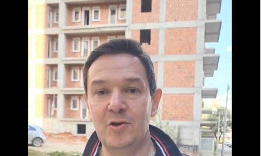 Sharoviq: Si ka arritur Rakiq me aq pak të hyra financiare, të ketë prona milionëshe në Mitrovicë